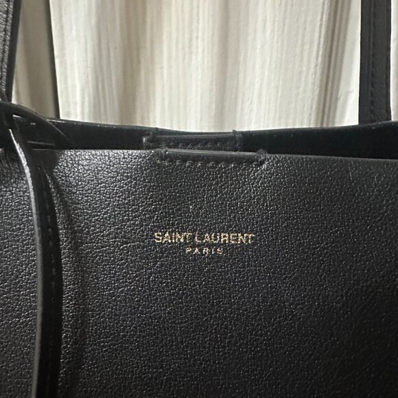 Yves Saint Laurent Sac Tote - Picture 4 of 16